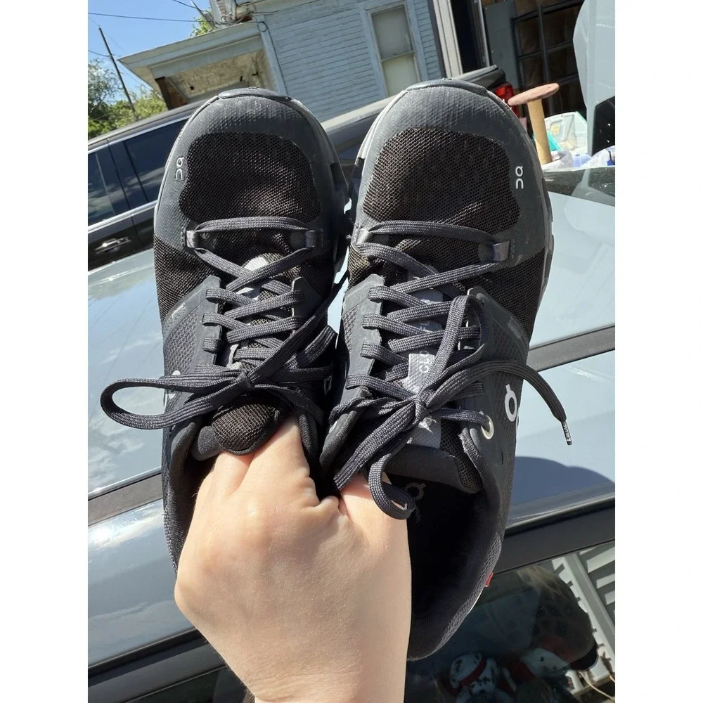 shoes have